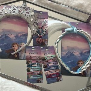Frozen Themed Hair Accessories Set
